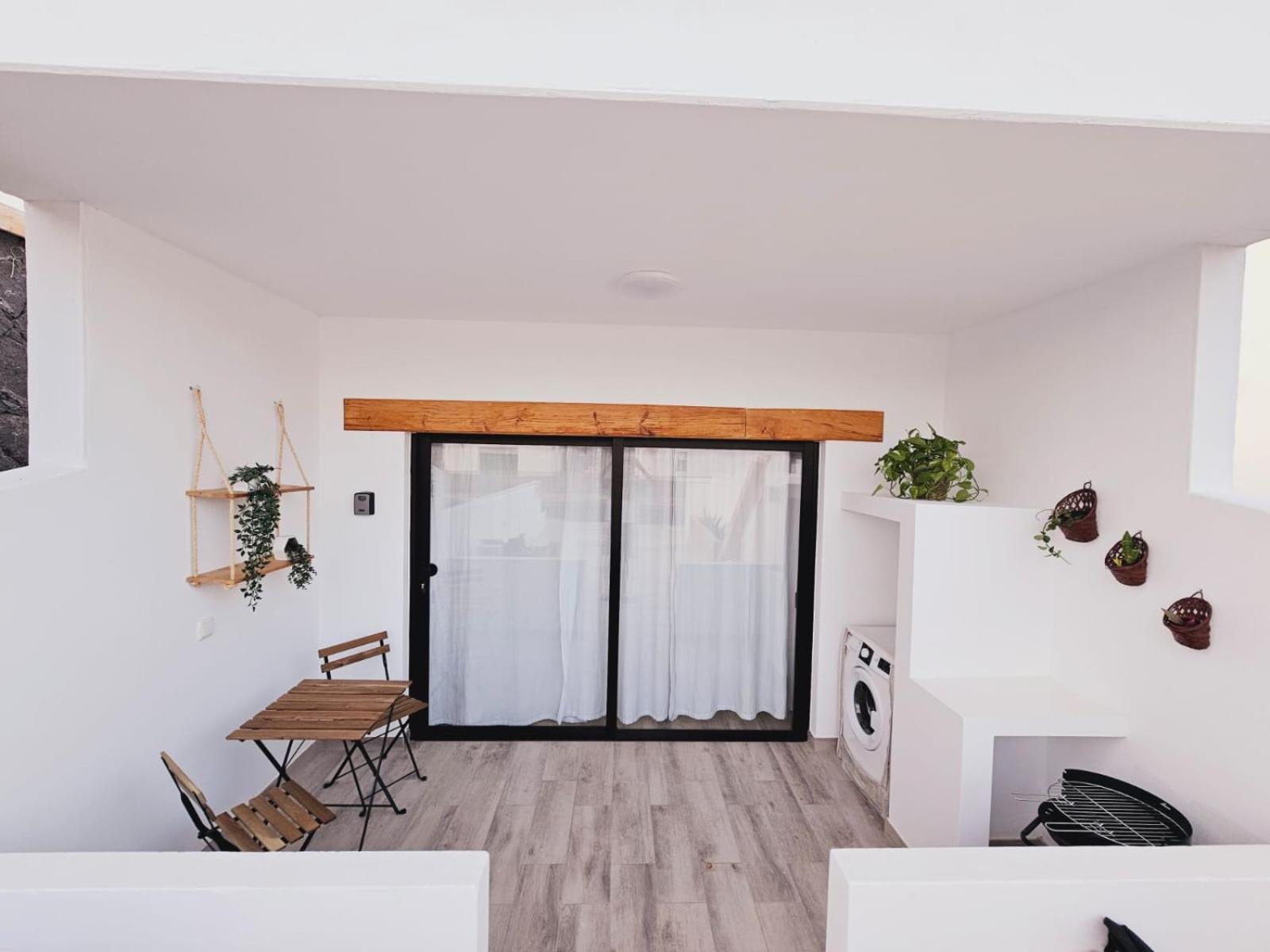 Casa Ganae Apartment Uga Exterior photo