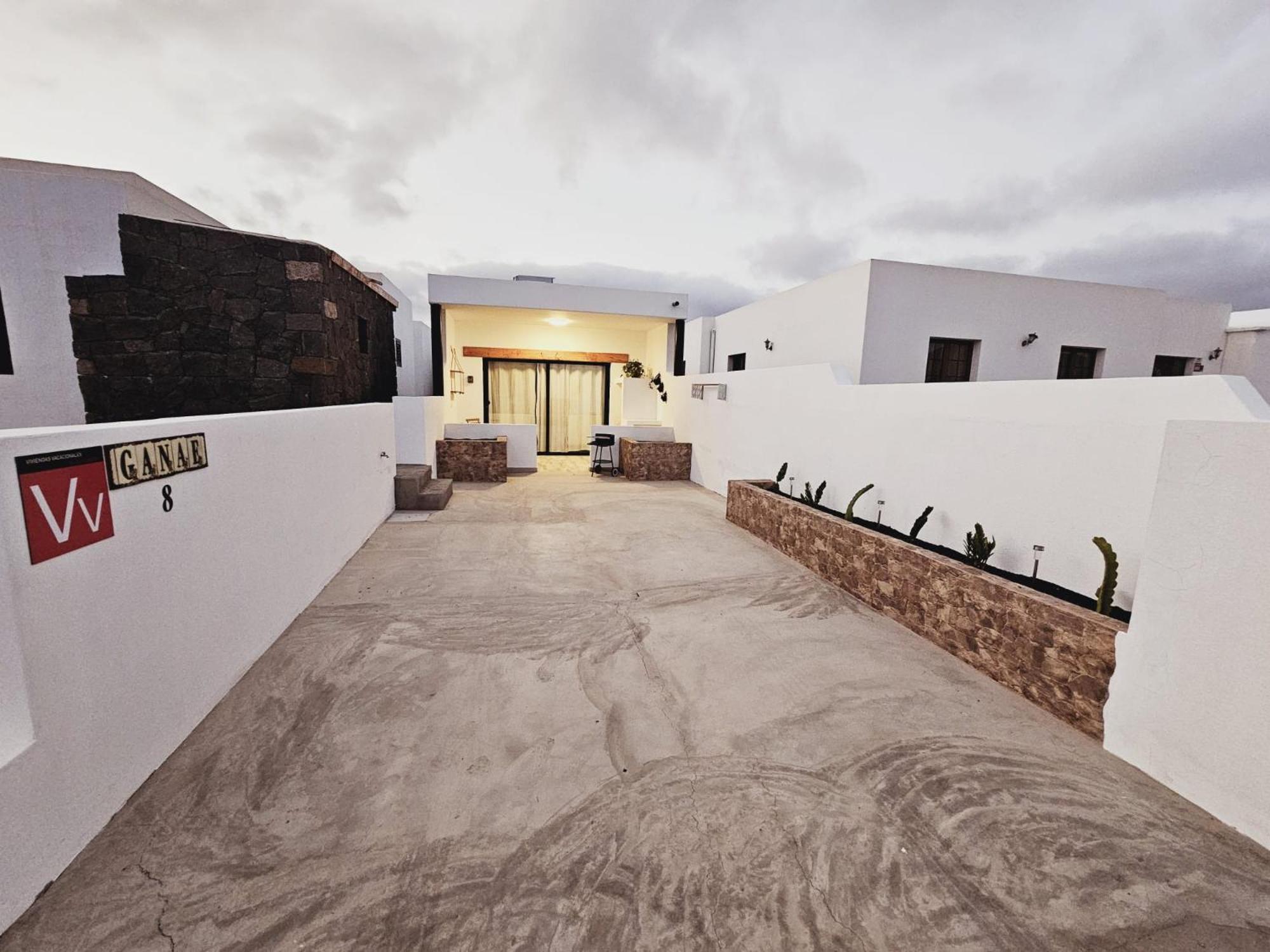 Casa Ganae Apartment Uga Exterior photo